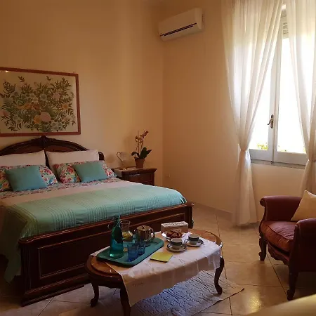 Carminhouse לינה וארוחת בוקר
